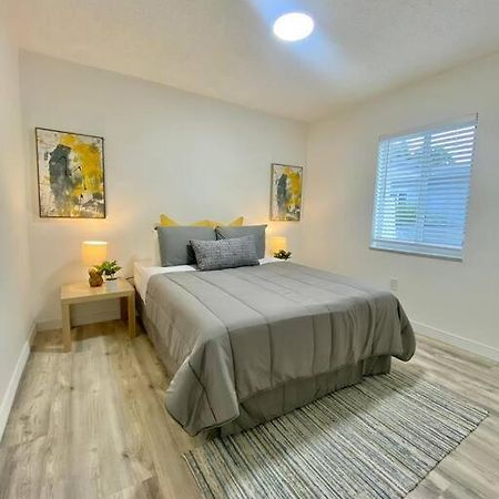 Beautiful & Relax Family House 2/1- Free Parking Villa Miami Eksteriør bilde