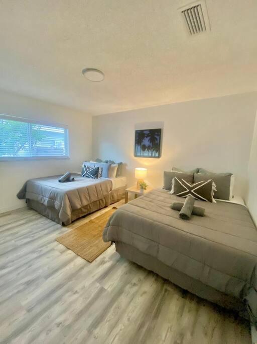 Beautiful & Relax Family House 2/1- Free Parking Villa Miami Eksteriør bilde