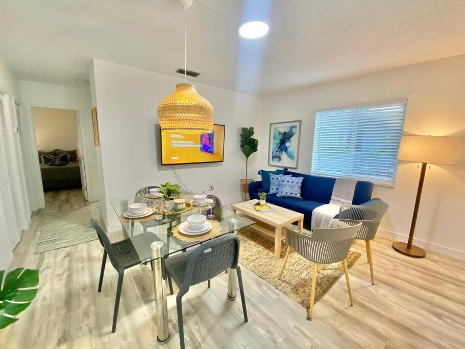 Beautiful & Relax Family House 2/1- Free Parking Villa Miami Eksteriør bilde