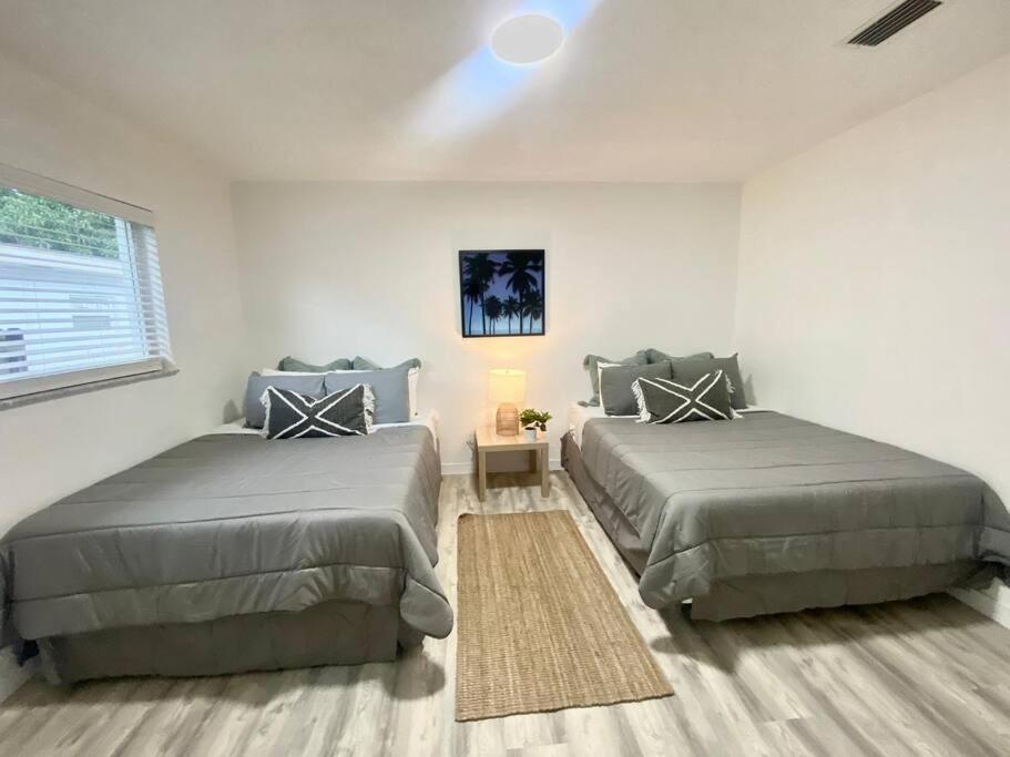 Beautiful & Relax Family House 2/1- Free Parking Villa Miami Eksteriør bilde